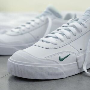 Nike Drop Type Premium GS “White Evergreen Aura”
